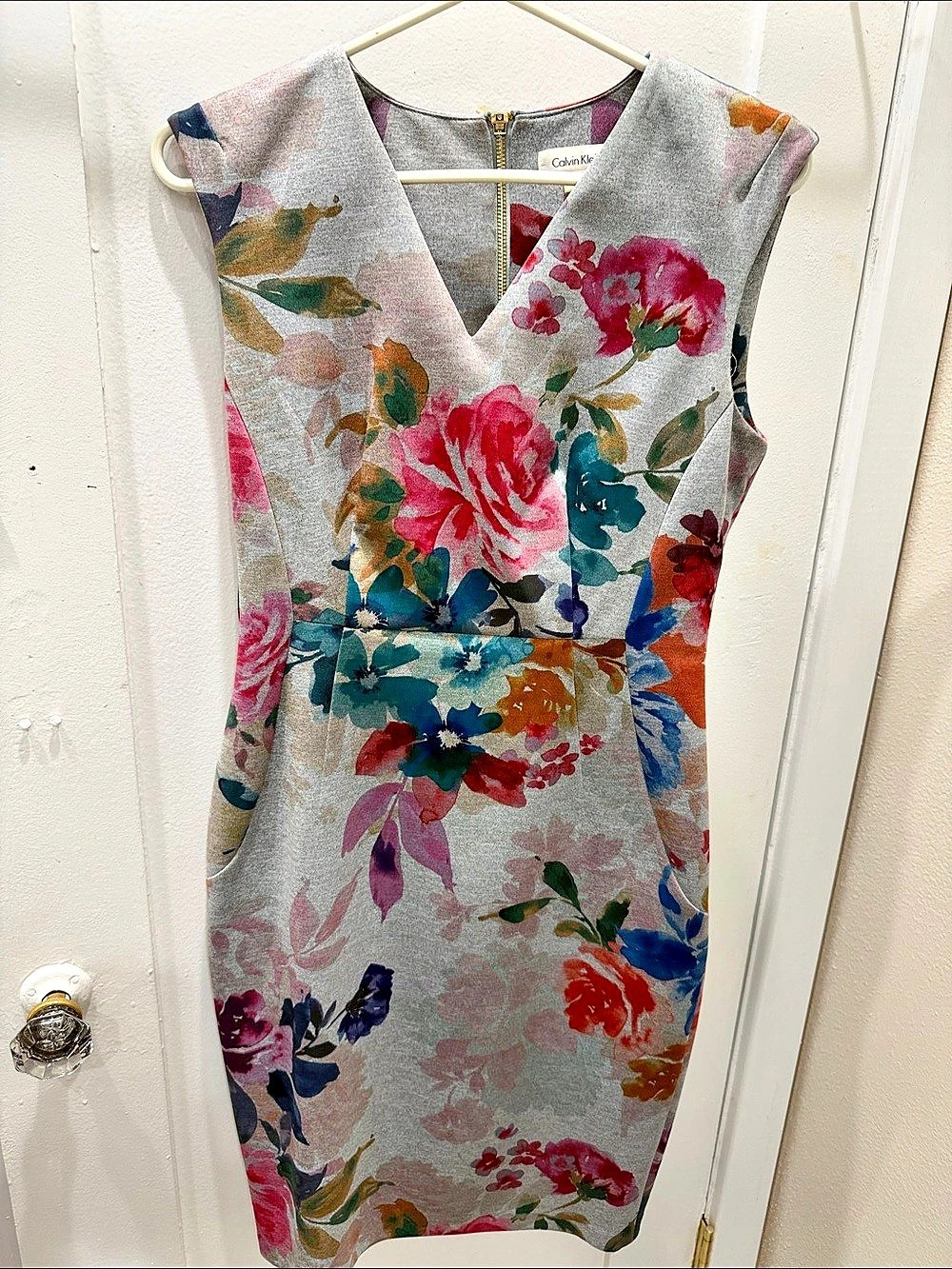 Calvin Klein Floral Print V-Neck Sleeveless Scuba Sheath Dress Mini Dress